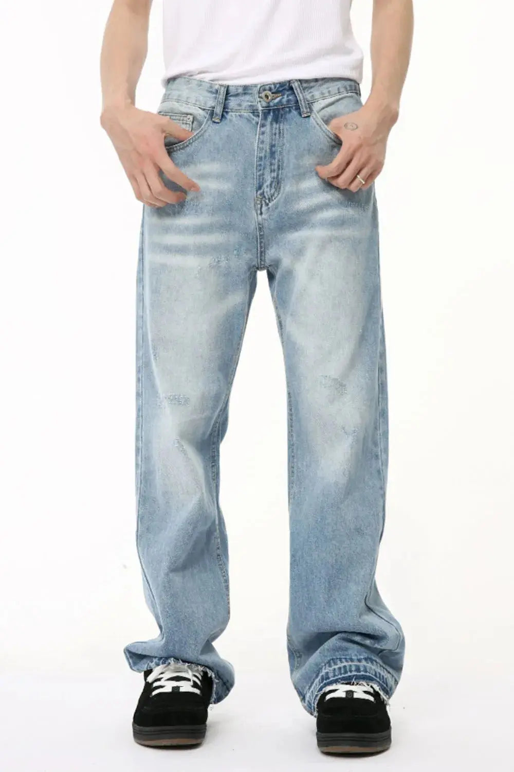 Baggy Jeans with flared eprolo