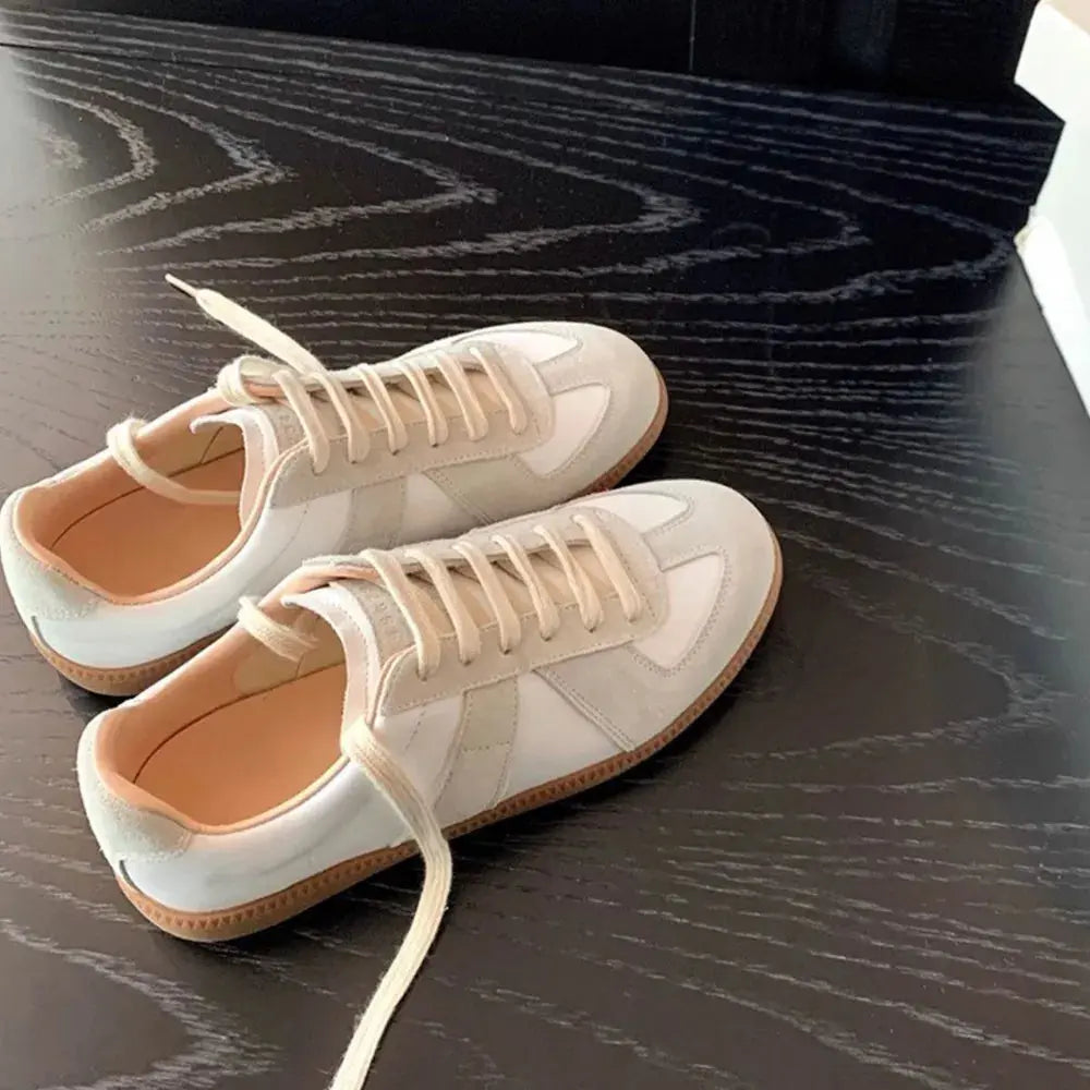 Contrast Round Toe Flats Sneakers eprolo