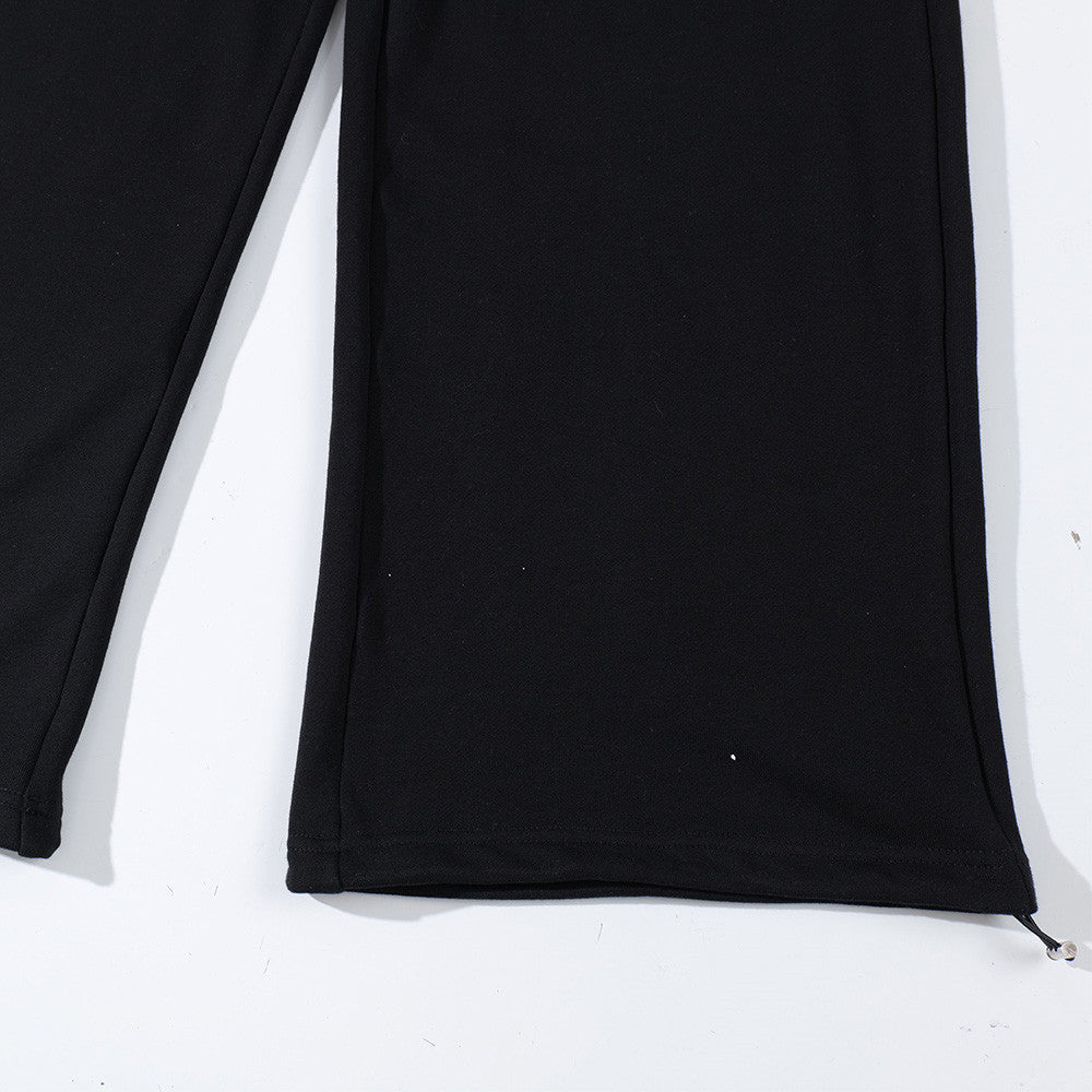 Straight leg sweatpants with drawstring for ankle binding