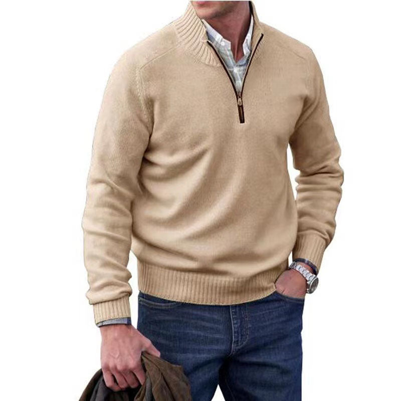 Men's warm wool collared sweater.