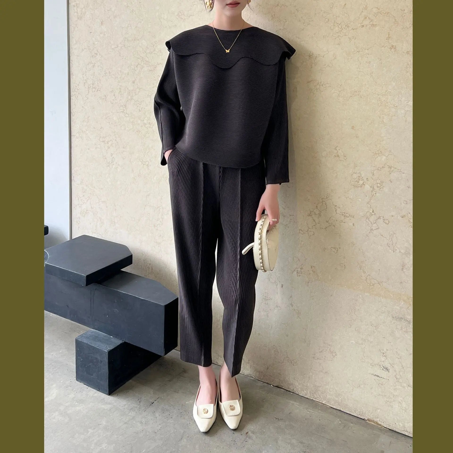 High-end Pleated Designer Casual Top T-Shirt eprolo