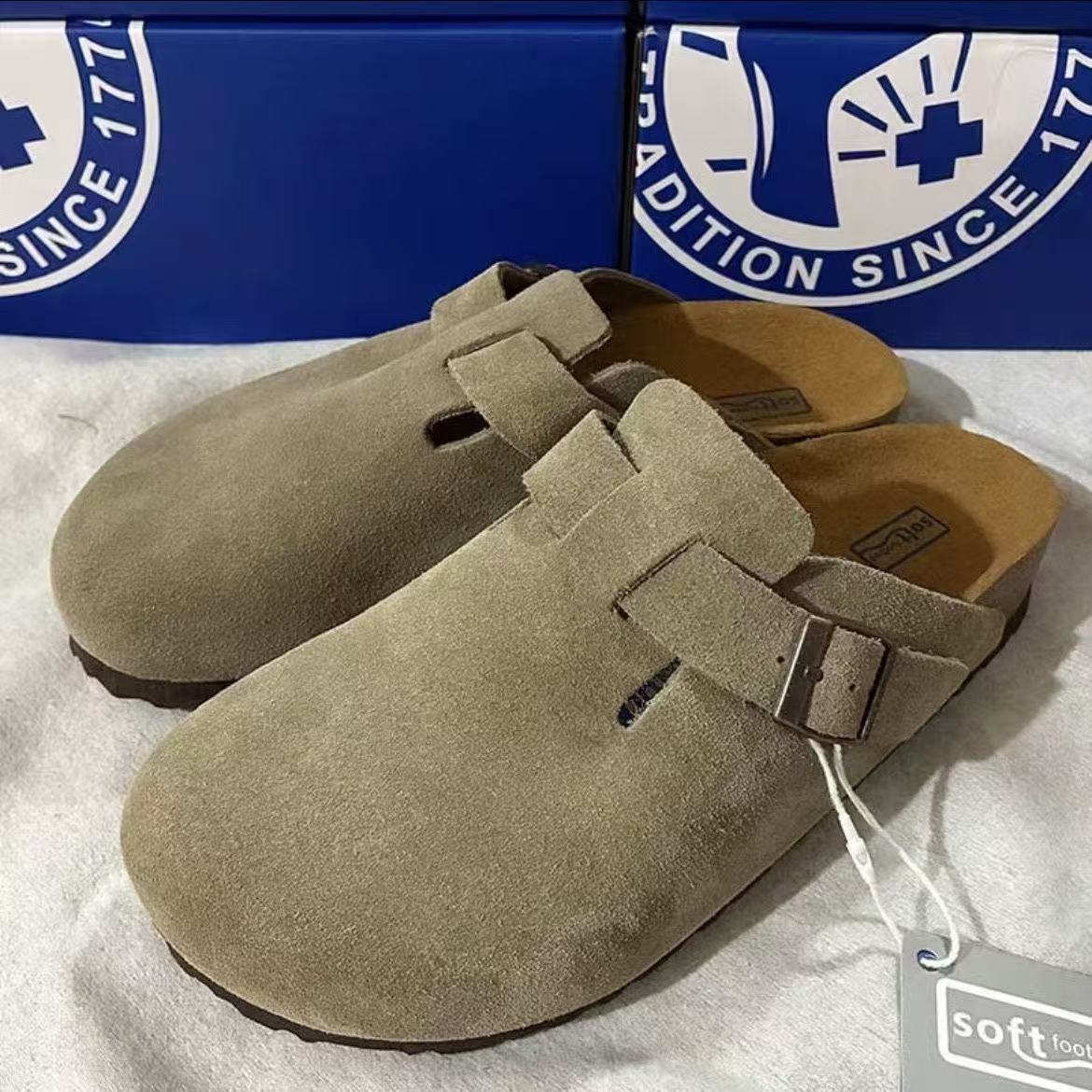 Genuine Leather Birkenstock Shoes 2026 New Model Sandals Thick-Soled Half-Slipper Cork Birkenstock Clogs for Couples Men and Women Outdoor Wear Wholesale